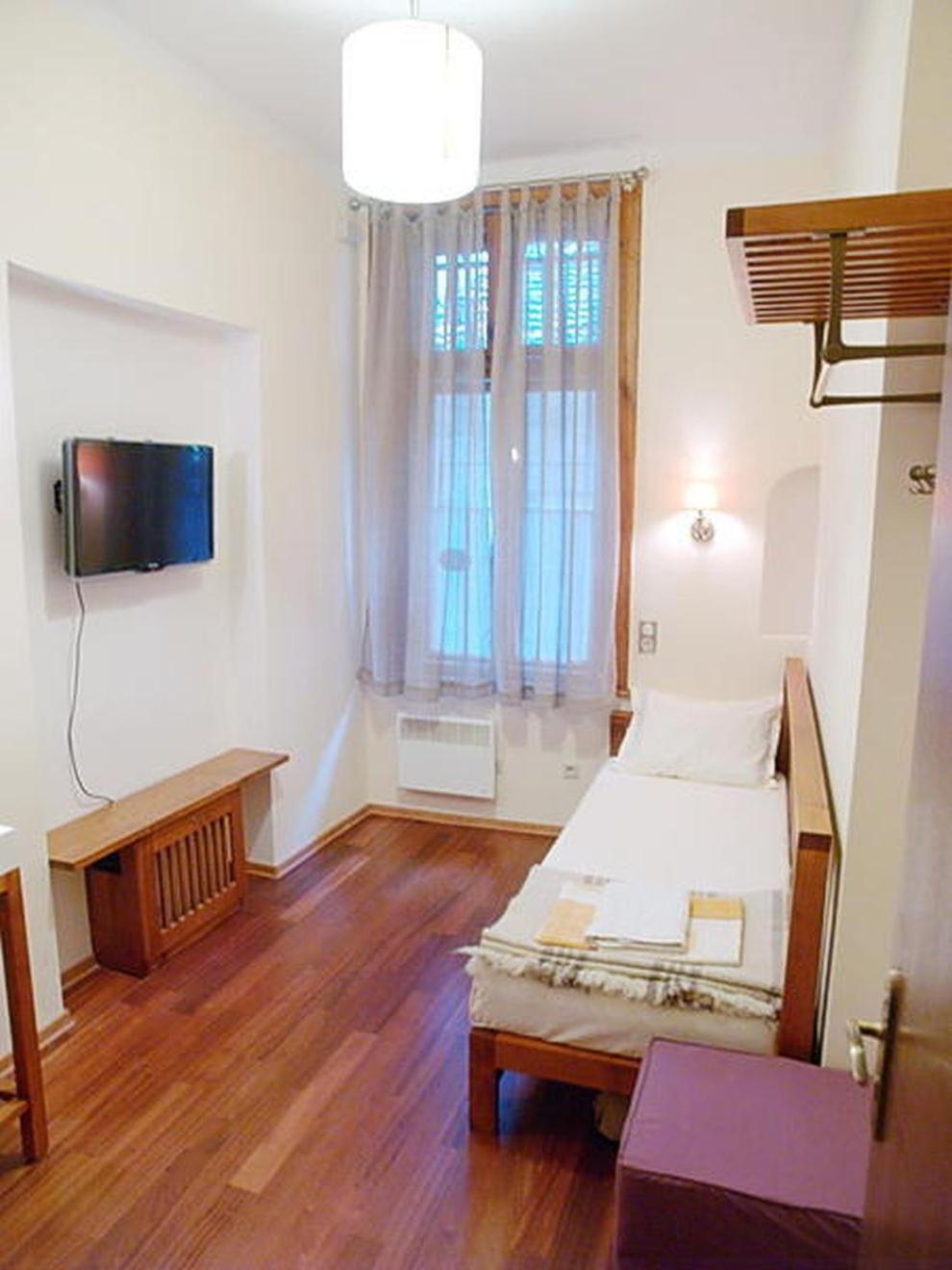 Balkan Rooms & Studios In Downtown Sofia Bagian luar foto